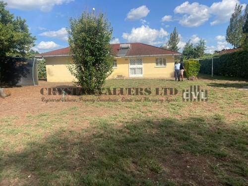 4-Bedroom Bungalow – Green Park, Athi River 💰 Asking Price: Ksh 17,500,000 4-Bedroom Bungalow – Green Park, Athi River 💰 Asking Price: Ksh 17,500,000